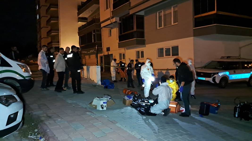Karaman'da çiftin sır ölümü! "Siyanür var, girmeyin" notu bulundu 7